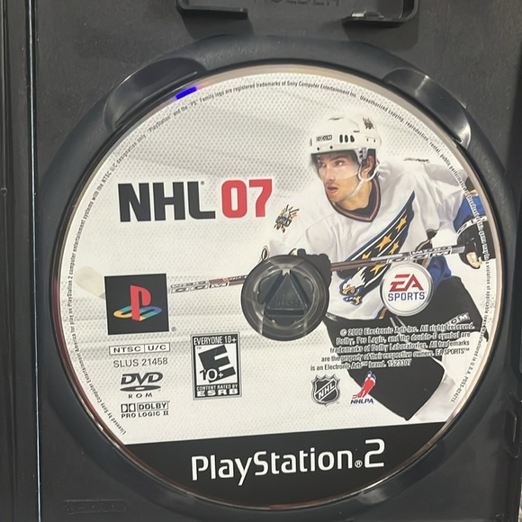 5 for $60 NHL 07 for PlayStation 2 - Picture 3 of 4